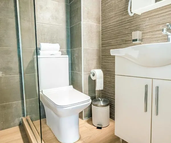 Apartment Design Efharis Nea Peramos (Macedonia)